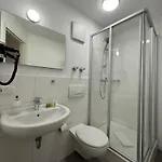 Boutique-hotel Goethe فندق *